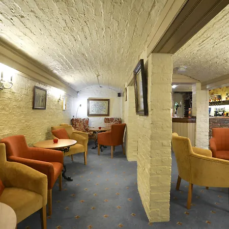 Western Kilima Hotel York