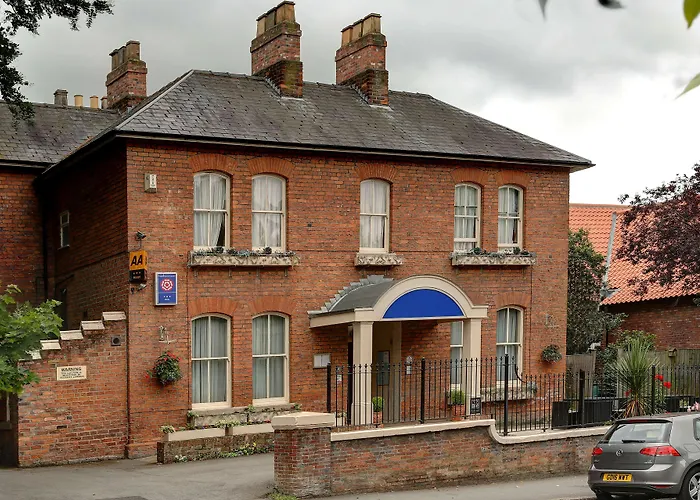 Hotel Western Kilima York