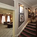 Western Kilima 3* York